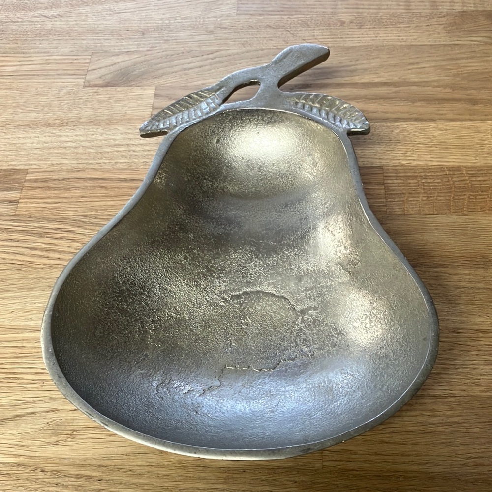 Vintage metal pleated iron pear bowl